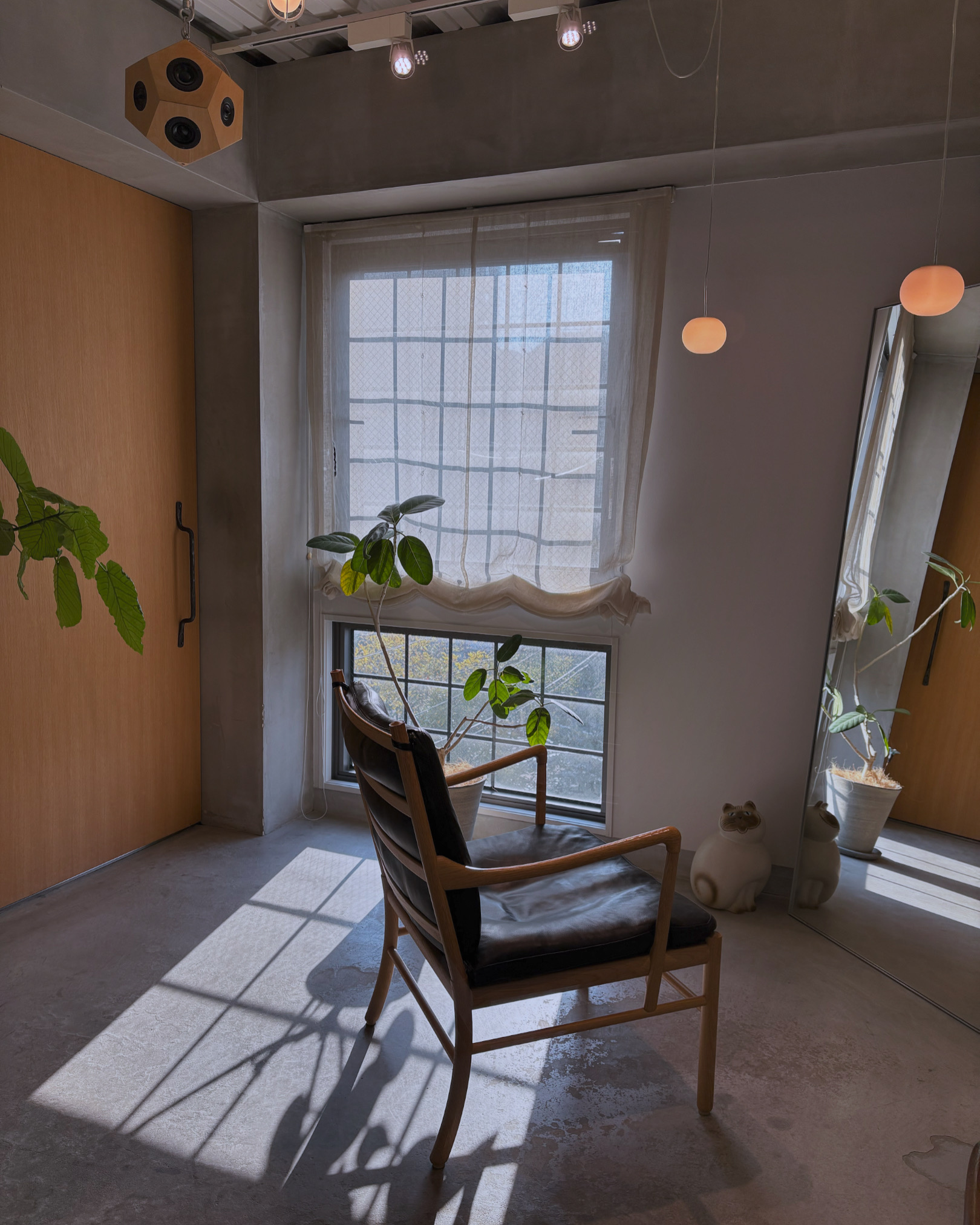 41325F15-5744-4450-B8B1-467E841FD067 2